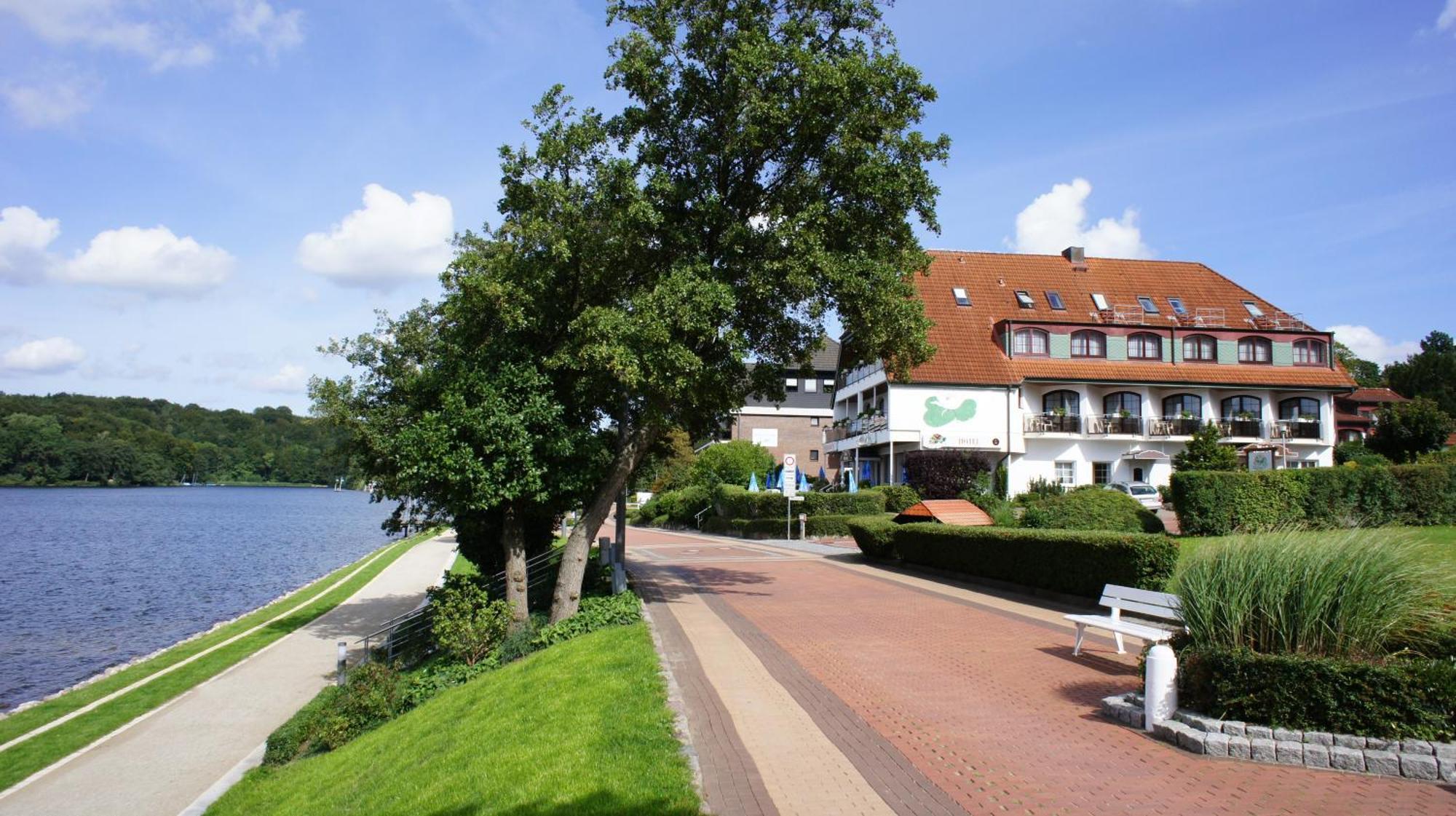 Hotel Seerose Bad 3*